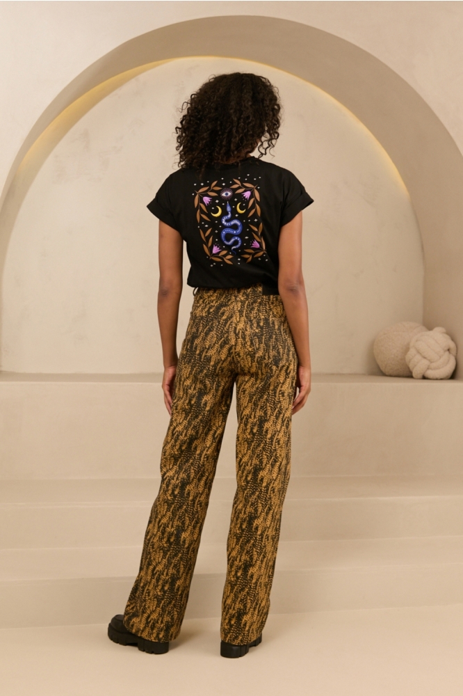 Lofty Manner zwarte dames t-shirt | Model