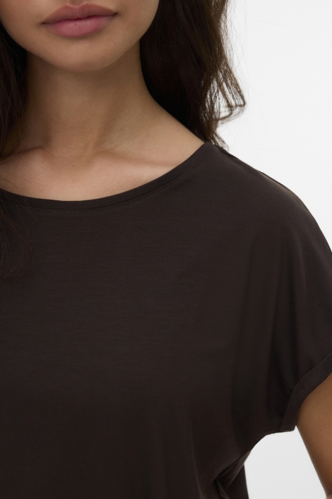 Vero Moda bruine dames t-shirt | Close up