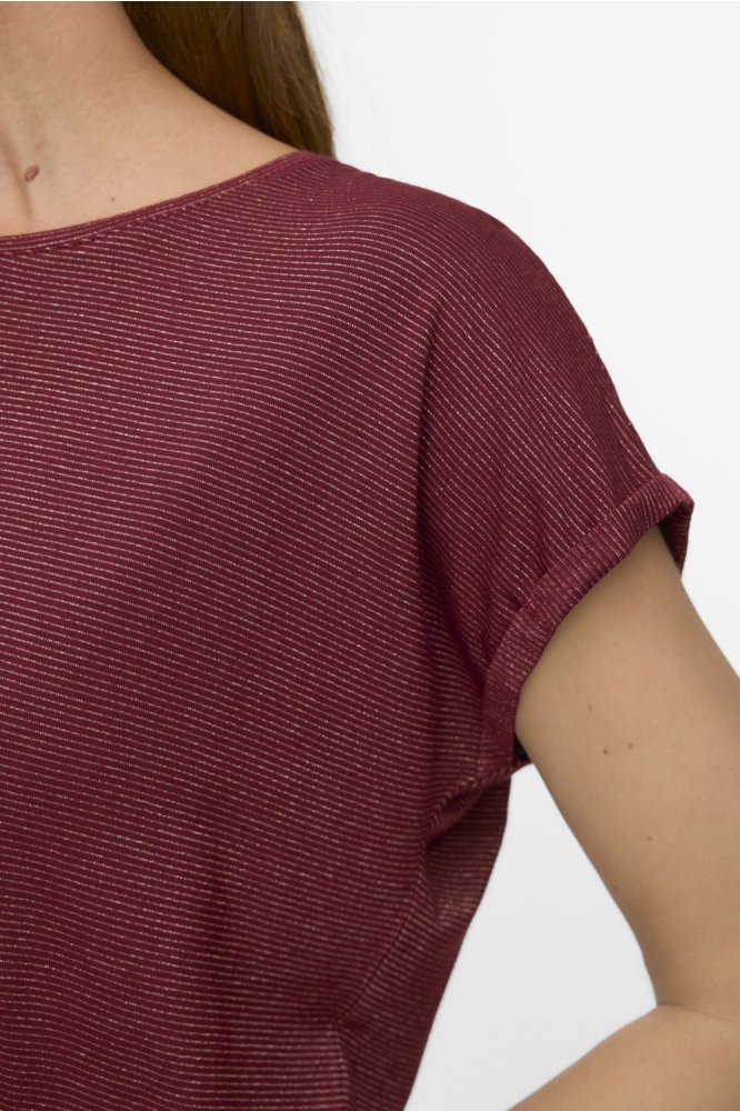 Vero Moda bordeaux dames t-shirt | Close up