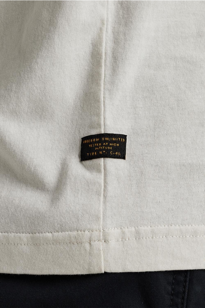 PME legend beige heren t-shirt | Close up