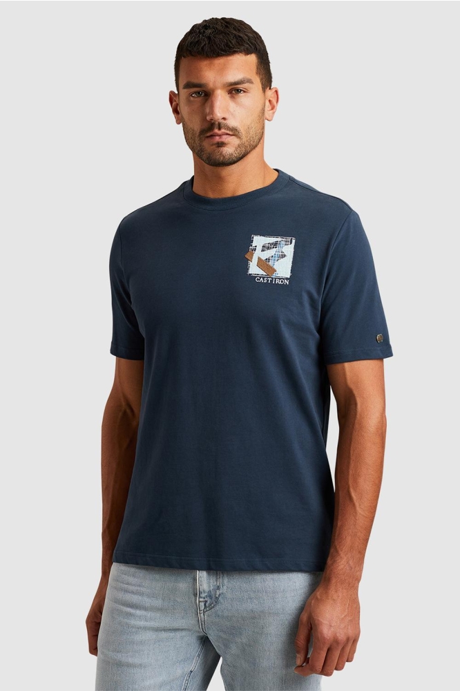 Cast Iron blauwe heren t-shirt | Model vooraanzicht