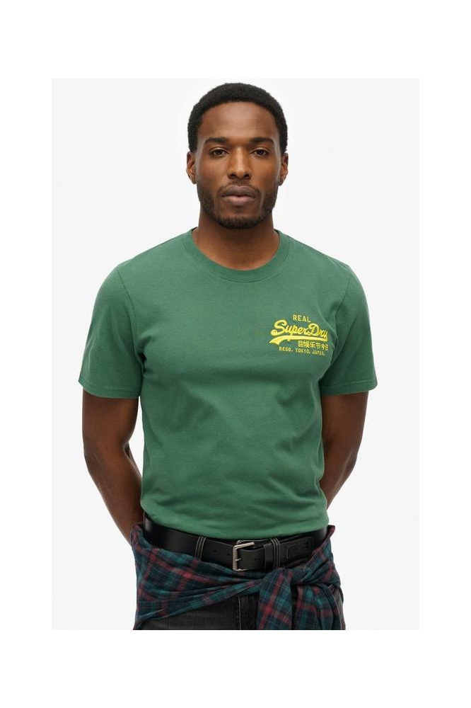 Superdry groene heren t-shirt | Model vooraanzicht