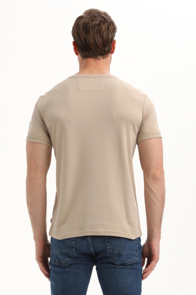 Gabbiano taupe heren t-shirt | Model achteraanzicht