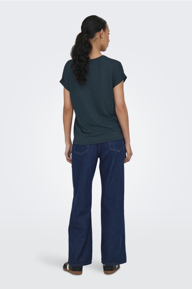 Only blauwe dames t-shirt | Model