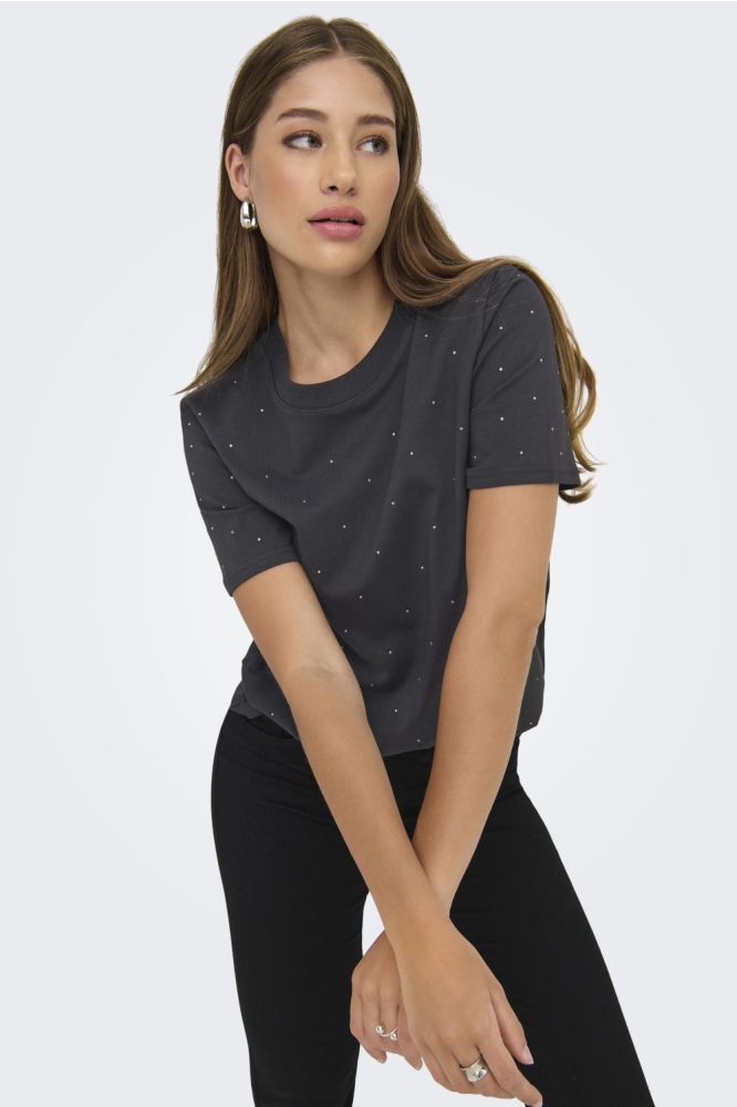 Only grijze dames t-shirt | Model vooraanzicht