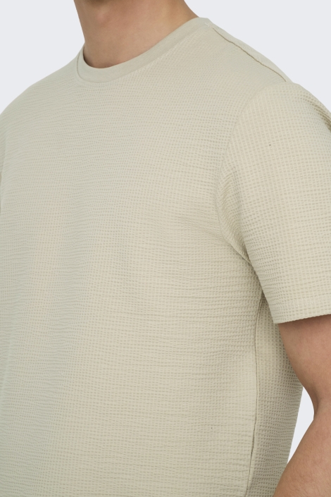 Only & Sons beige heren t-shirt | Close up