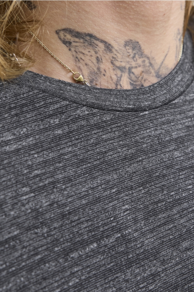 Jack & Jones zwarte heren t-shirt | Close up
