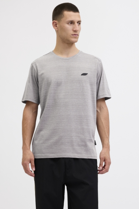Jack & Jones grijze heren t-shirt | Model vooraanzicht