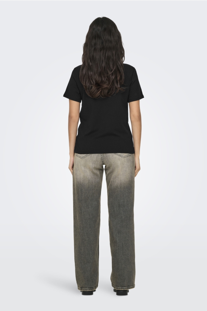 Only zwarte dames t-shirt | Model