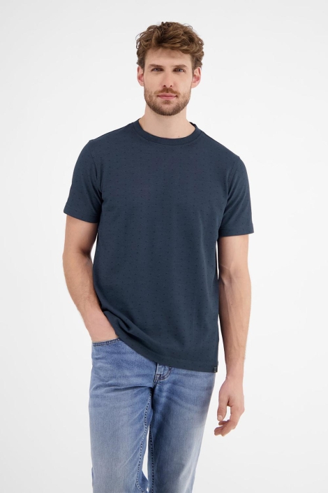 Lerros blauwe heren t-shirt | Model vooraanzicht