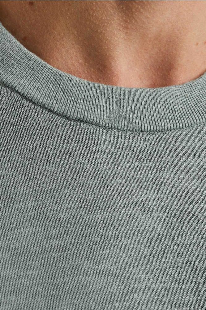 Cast Iron groene heren t-shirt | Close up