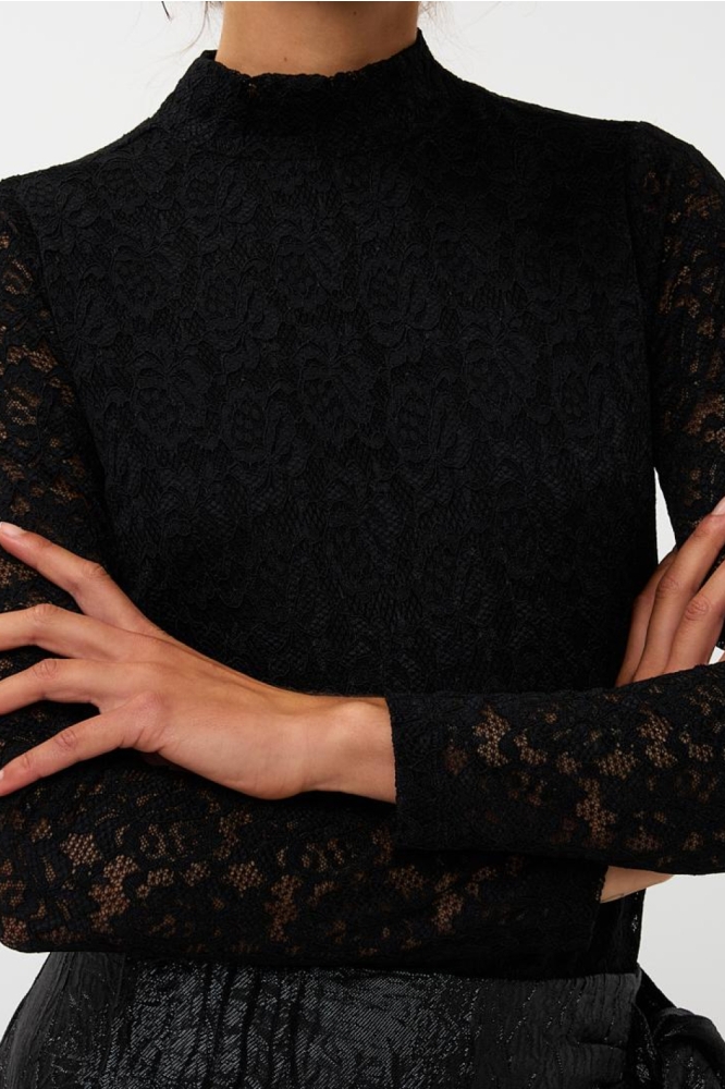 EsQualo zwarte dames t-shirt | Model vooraanzicht