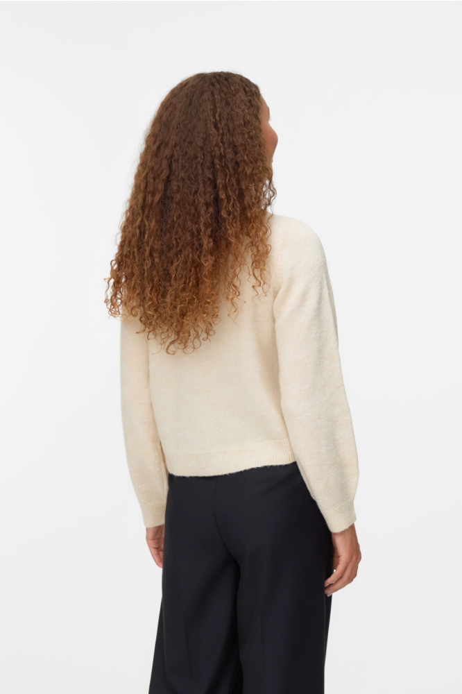 Vero Moda ecru dames vest | Model achteraanzicht