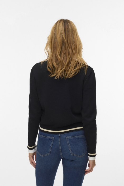 Vero Moda zwarte dames vest | Model achteraanzicht