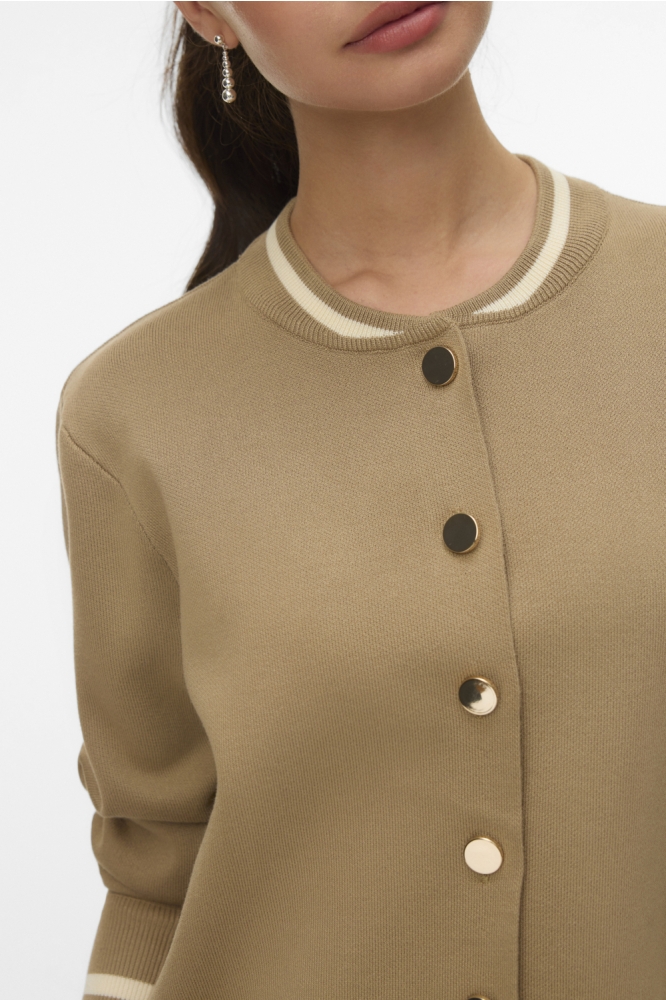 Vero Moda groene dames vest | Close up