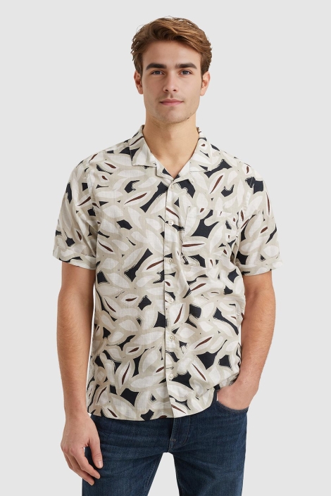 Vanguard beige heren overhemd | Model vooraanzicht