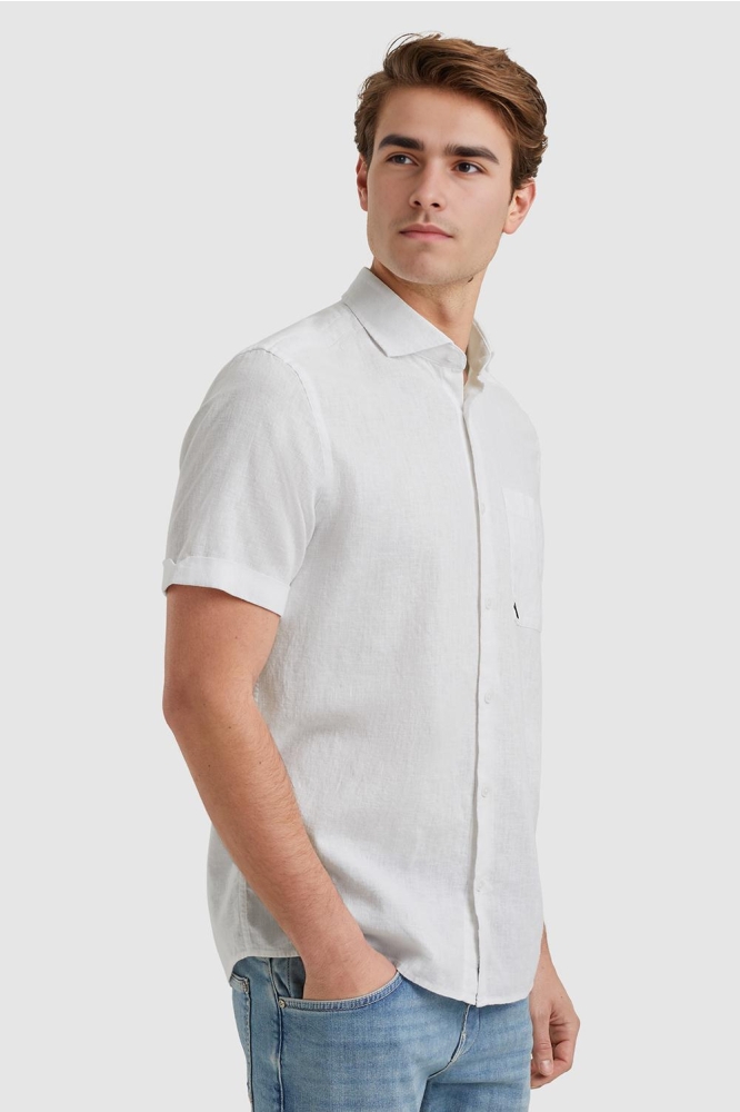 Vanguard witte heren overhemd | Model zijaanzicht