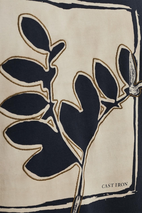 Cast Iron blauwe heren t-shirt | Close up