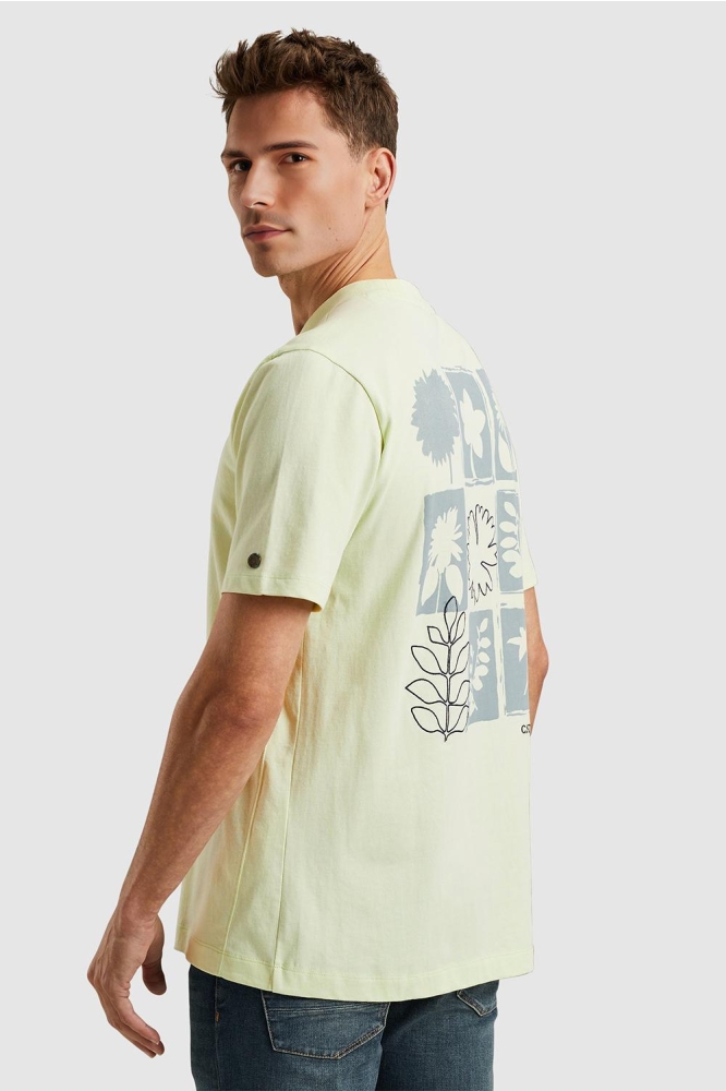 Cast Iron groene heren t-shirt | Model achteraanzicht
