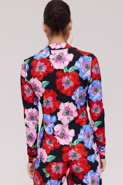 Harper & Yve zwarte dames t-shirt | Model achteraanzicht