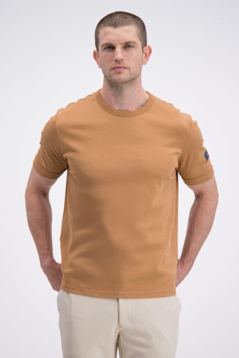 Gabbiano camel heren t-shirt | Model vooraanzicht