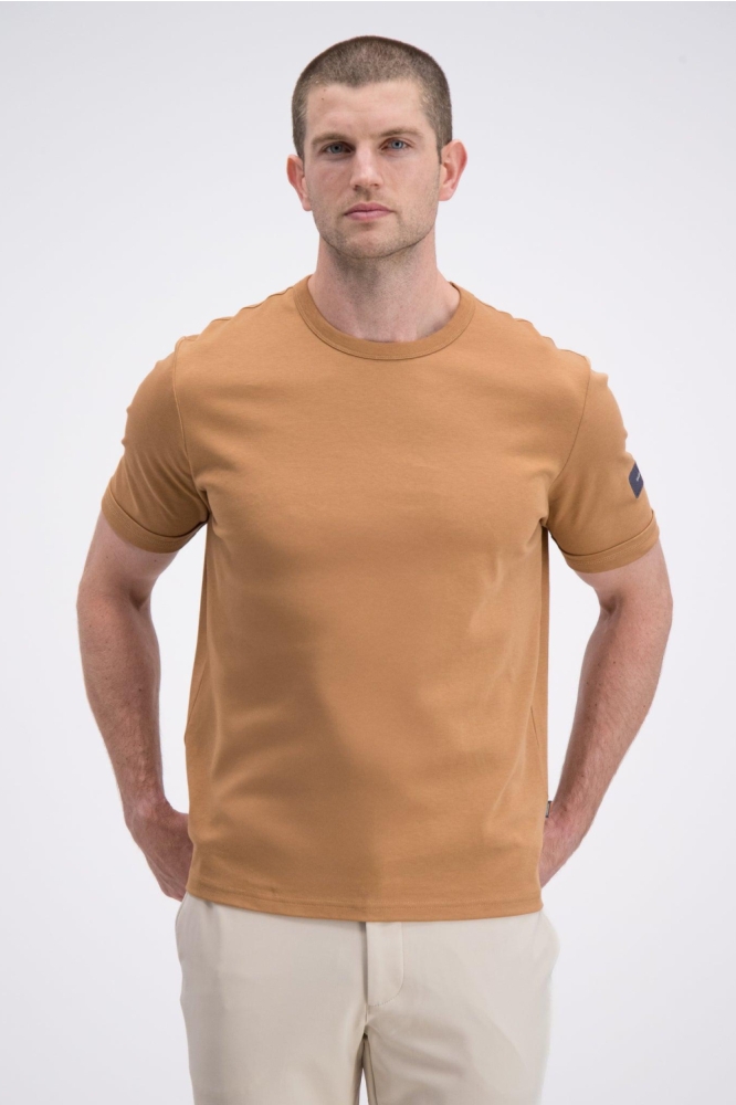 Gabbiano camel heren t-shirt | Model vooraanzicht