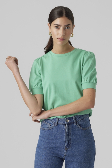 Vero Moda groene dames t-shirt | Model vooraanzicht