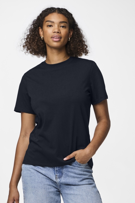 Pieces blauwe dames t-shirt | Model vooraanzicht