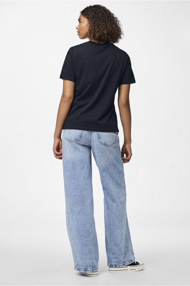 Pieces blauwe dames t-shirt | Model