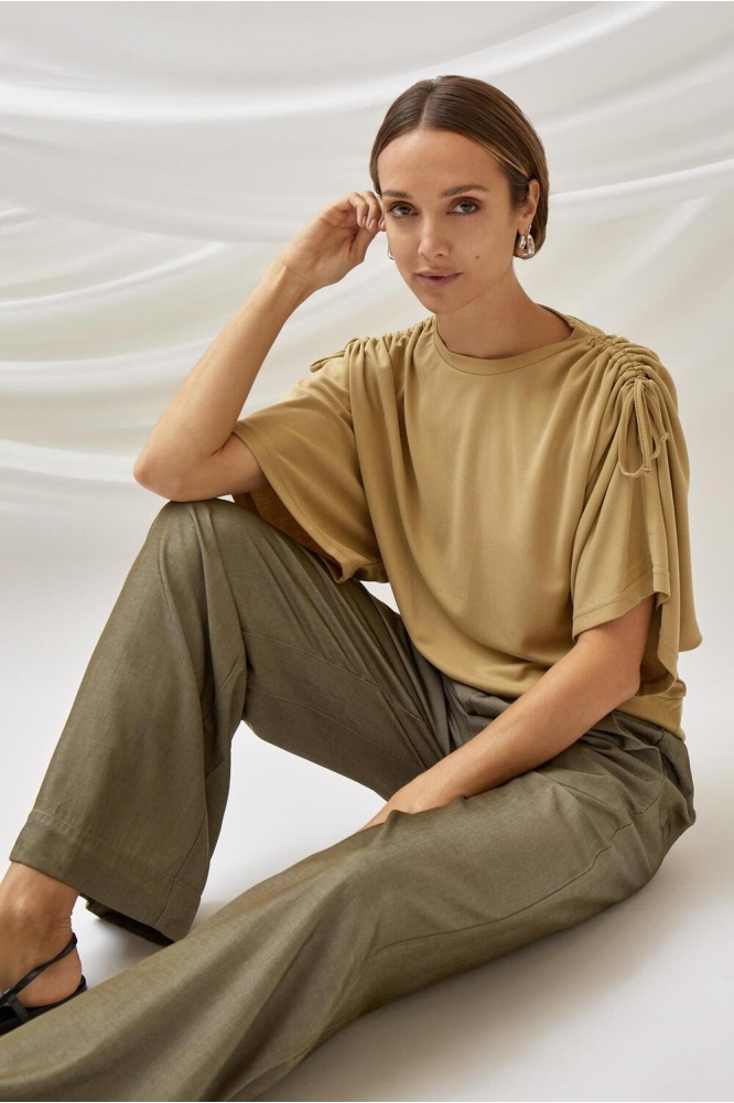 Peppercorn groene dames t-shirt | Model