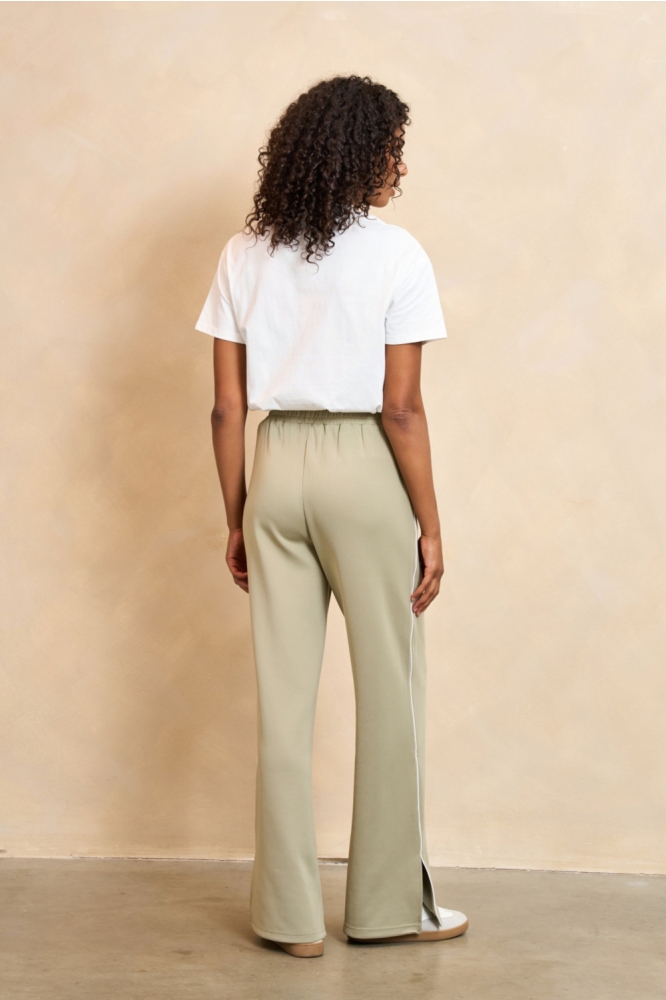 Lofty Manner witte dames t-shirt | Model