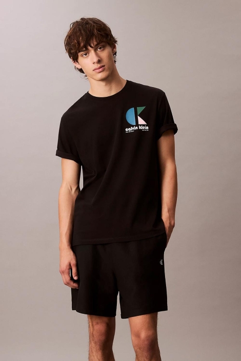 Calvin Klein zwarte heren t-shirt | Model vooraanzicht