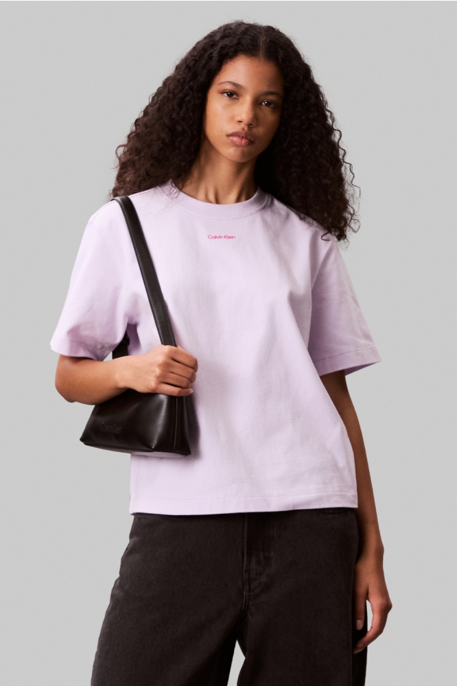 Calvin Klein roze dames t-shirt | Model vooraanzicht