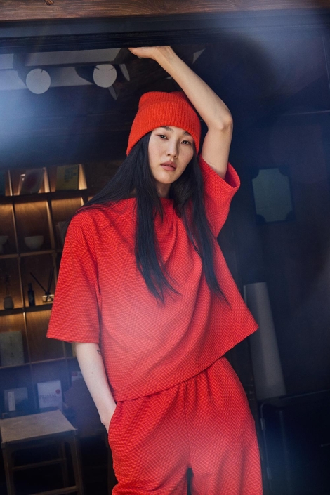 Ichi rode dames t-shirt | Sfeerbeeld, In situatie