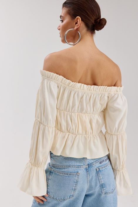 Harper & Yve ecru dames t-shirt | Model achteraanzicht