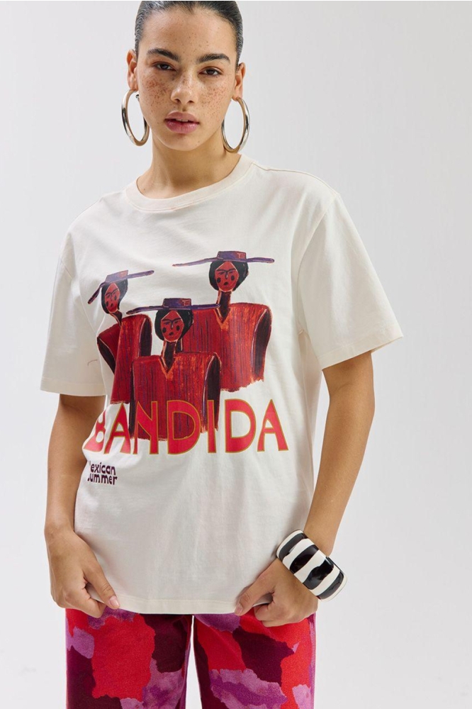 Harper & Yve witte dames t-shirt | Model vooraanzicht