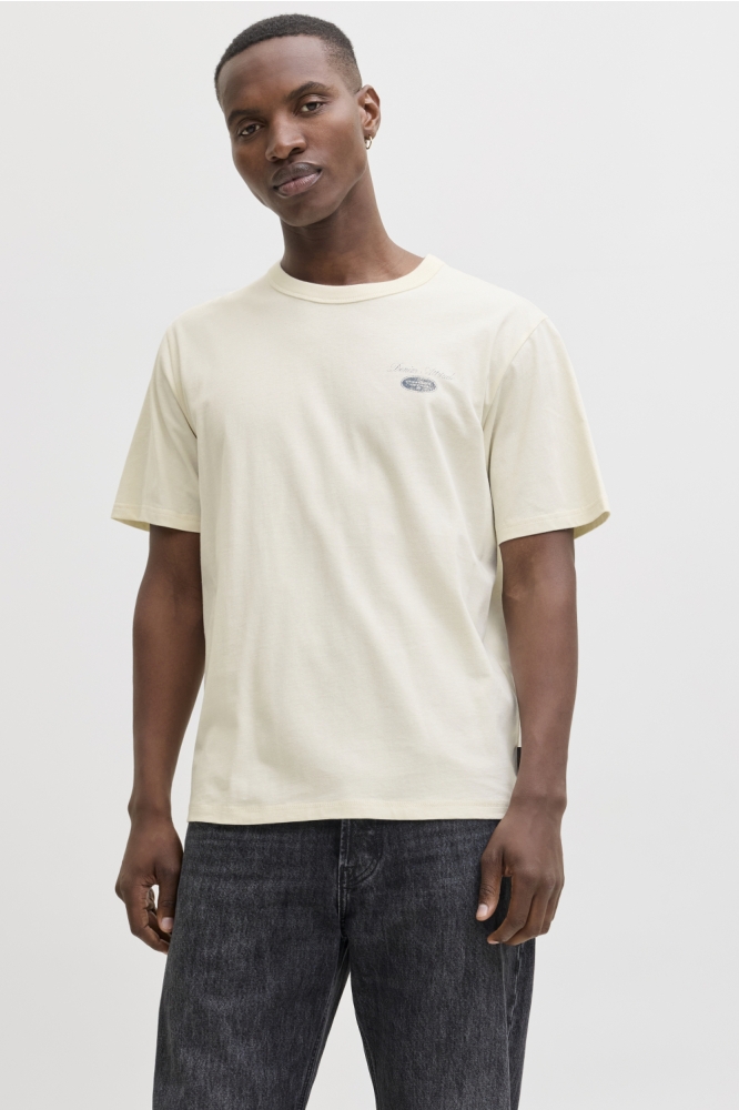 Jack & Jones beige heren t-shirt | Model vooraanzicht