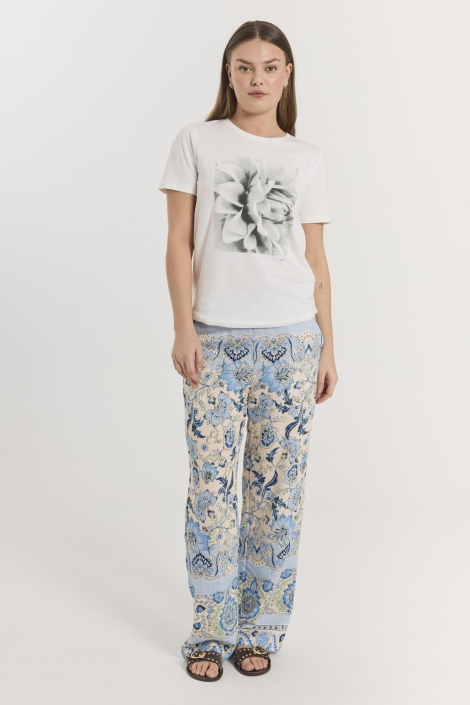 Freequent witte dames t-shirt | Model