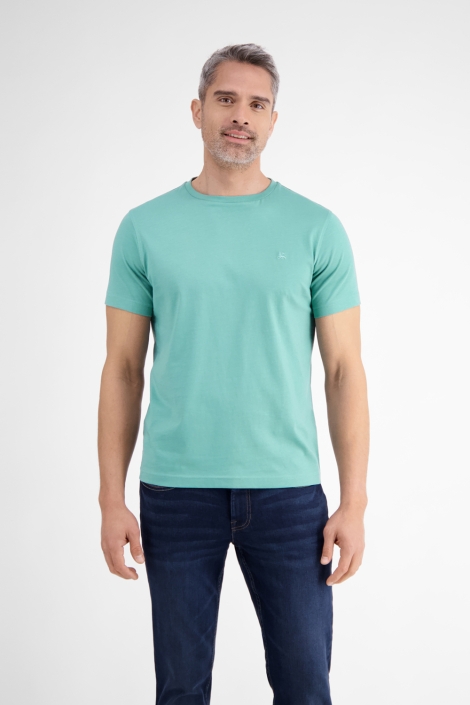 Lerros groene heren t-shirt | Model vooraanzicht