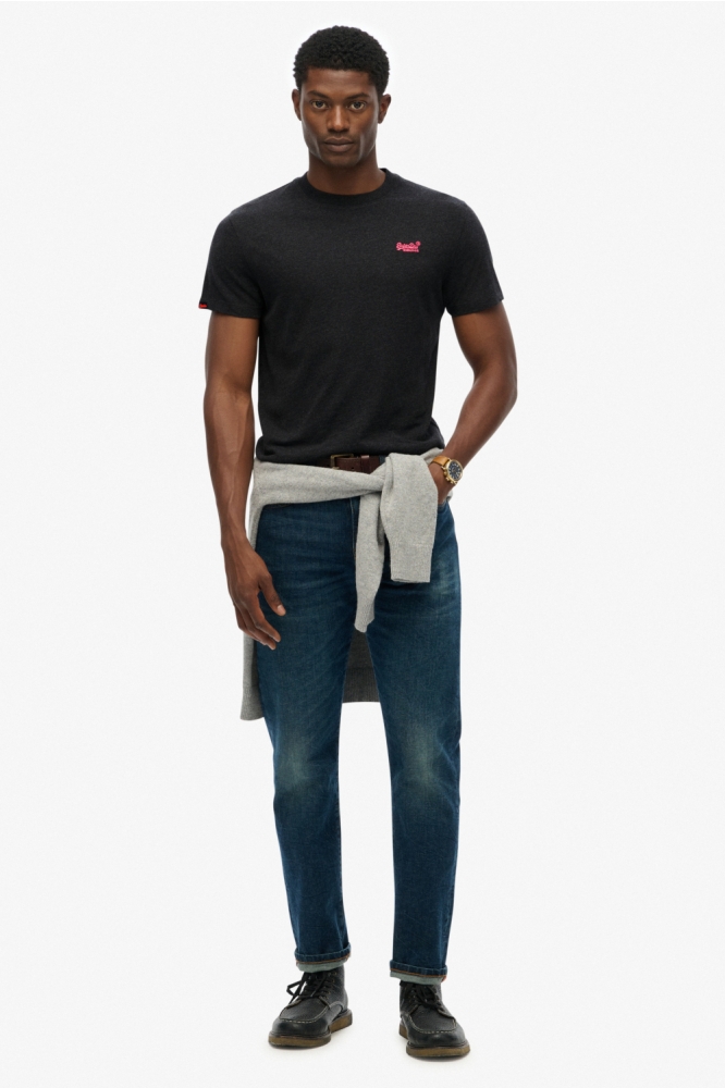 Superdry zwarte heren t-shirt | Model