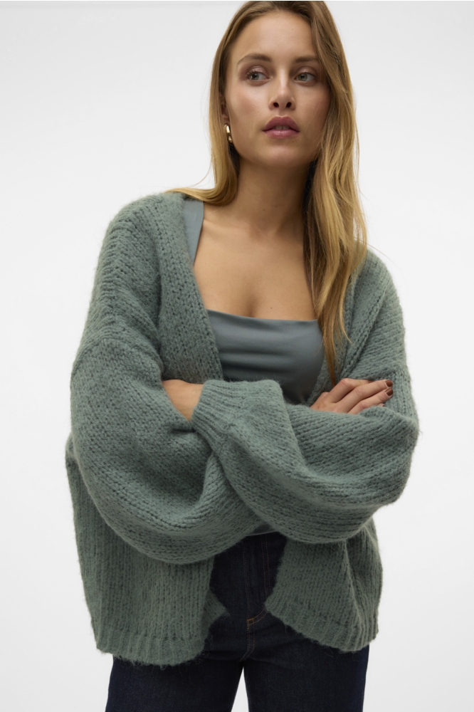 Vero Moda groene dames vest | Model vooraanzicht