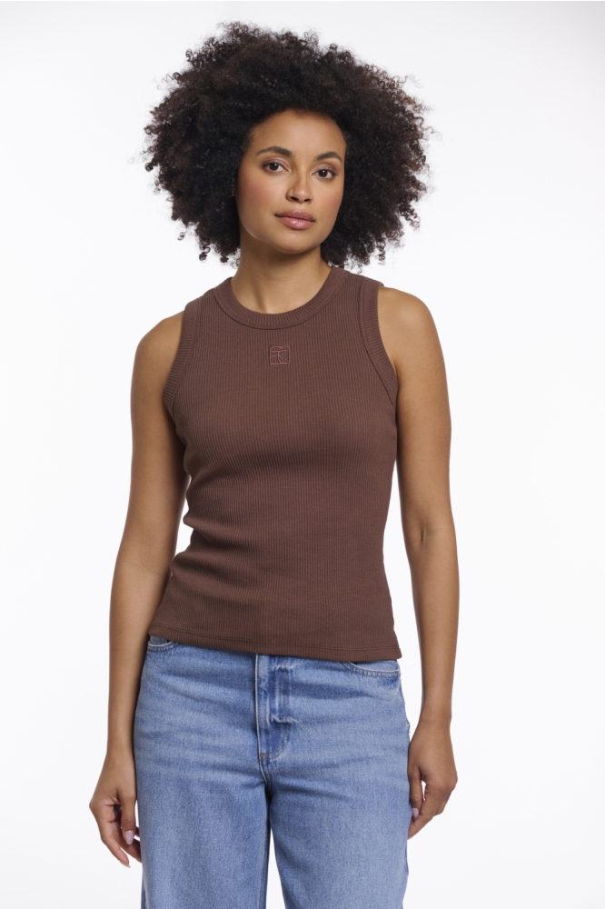 Rino & Pelle bruine dames top | Model vooraanzicht