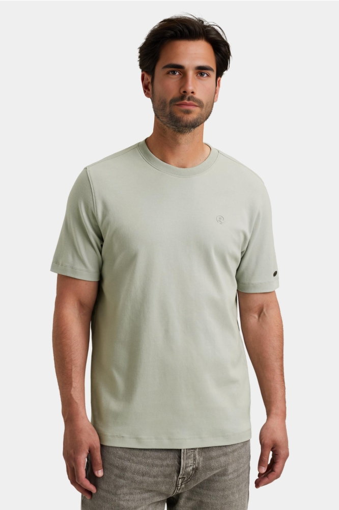 Cast Iron groene heren t-shirt | Model vooraanzicht