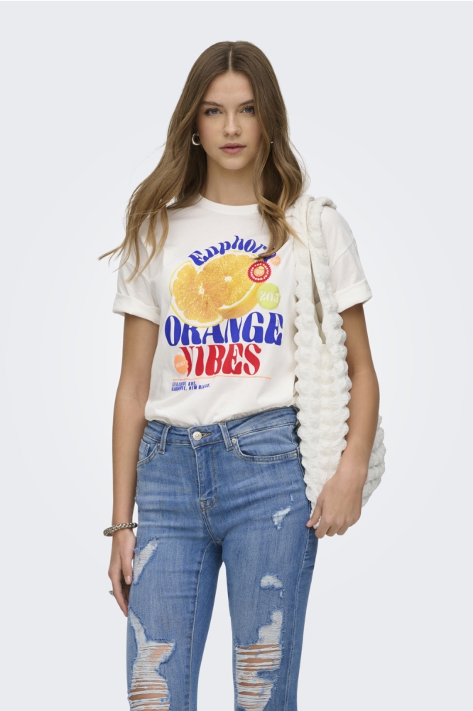 Only witte dames t-shirt | Model vooraanzicht