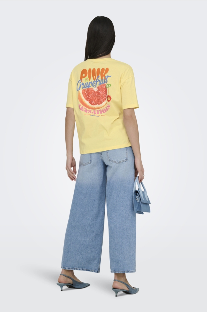 Only gele dames t-shirt | Model
