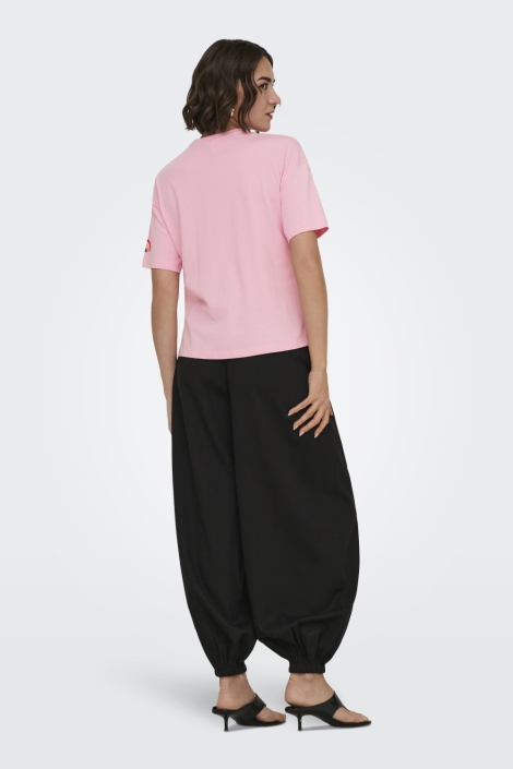 Only roze dames t-shirt | Model