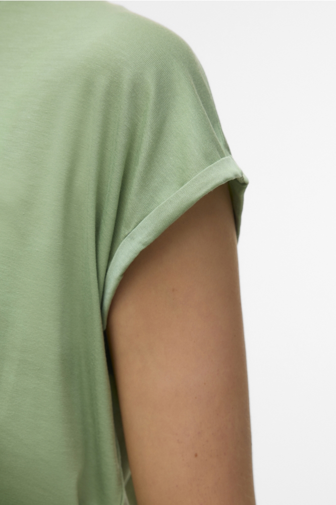 Vero Moda groene dames t-shirt | Close up