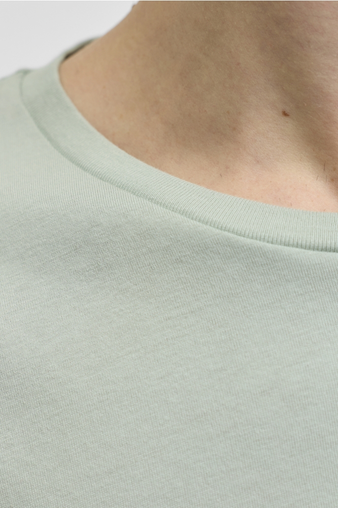 JJ Rebel groene heren t-shirt | Close up