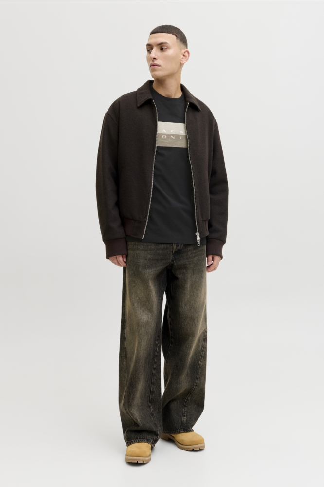 Jack & Jones zwarte heren t-shirt | Model