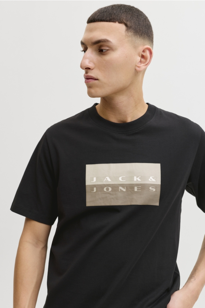 Jack & Jones zwarte heren t-shirt | Close up